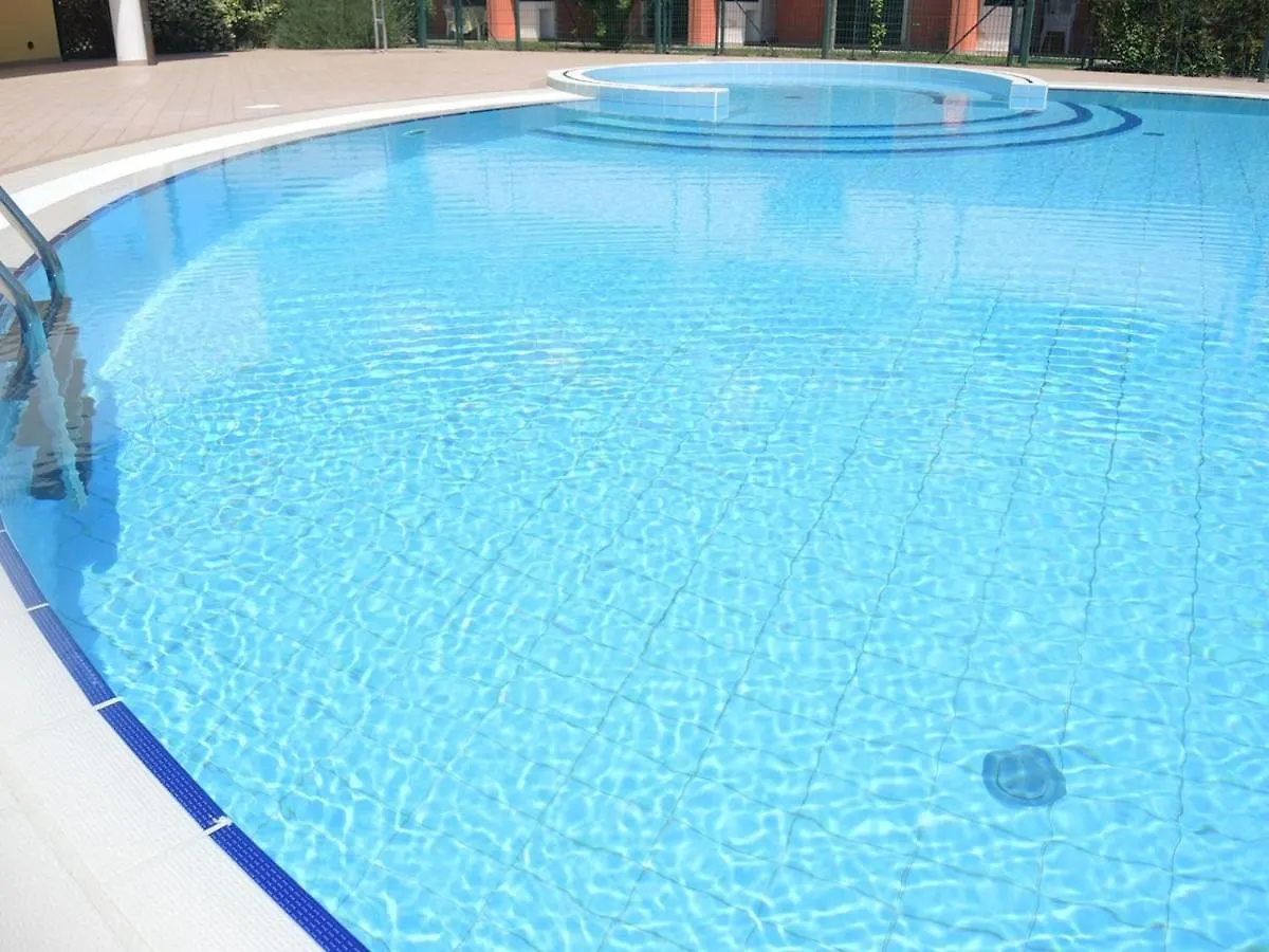 Adorable Apartment With Swimming Pool Bibione